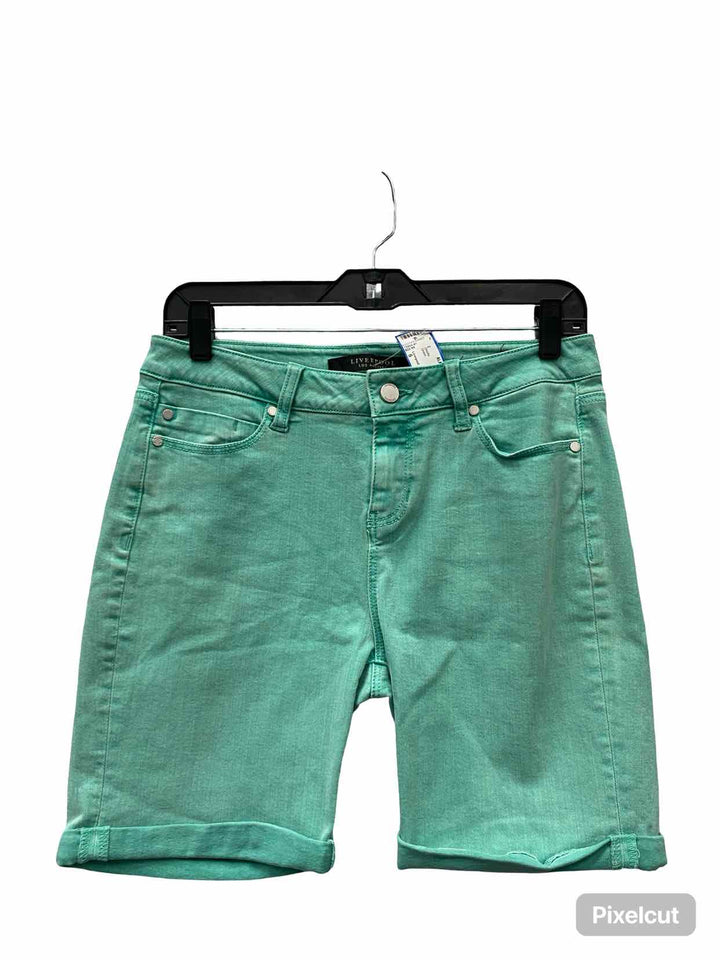 Liverpool Size 6 Green Shorts