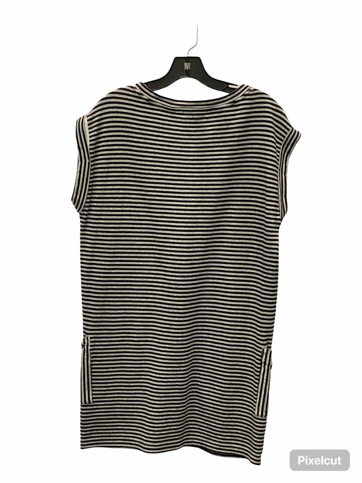 Athleta Size M Gray Black Dress