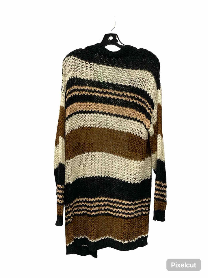 BKE Size M White/Black Brown Striped Sweater
