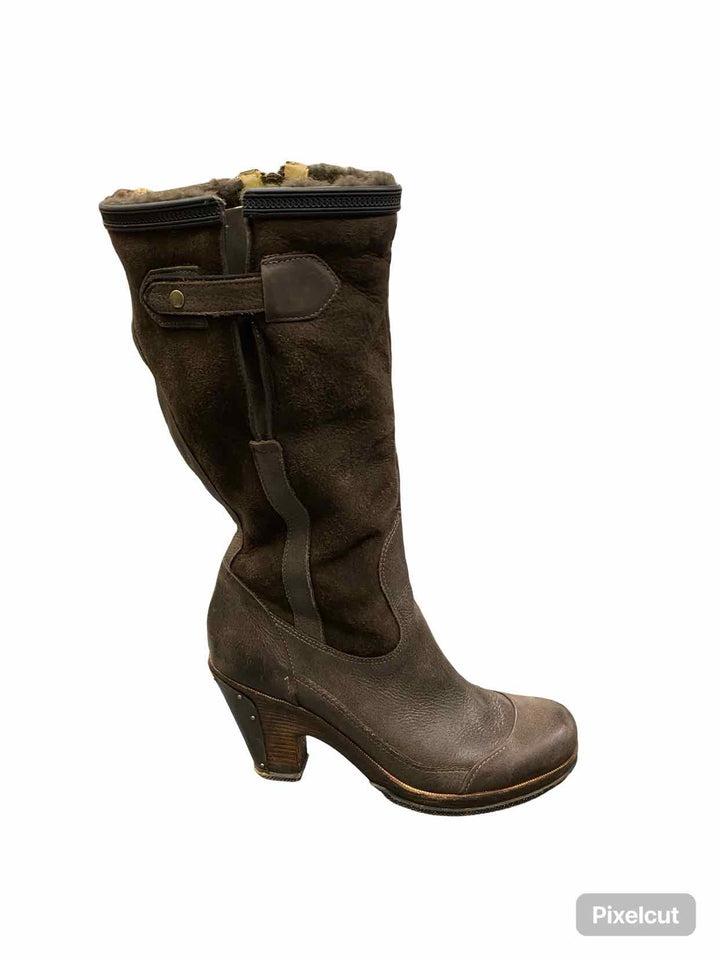 Timberland Shoe Size 10 Brown Leather VINTAGE Boots(knee)