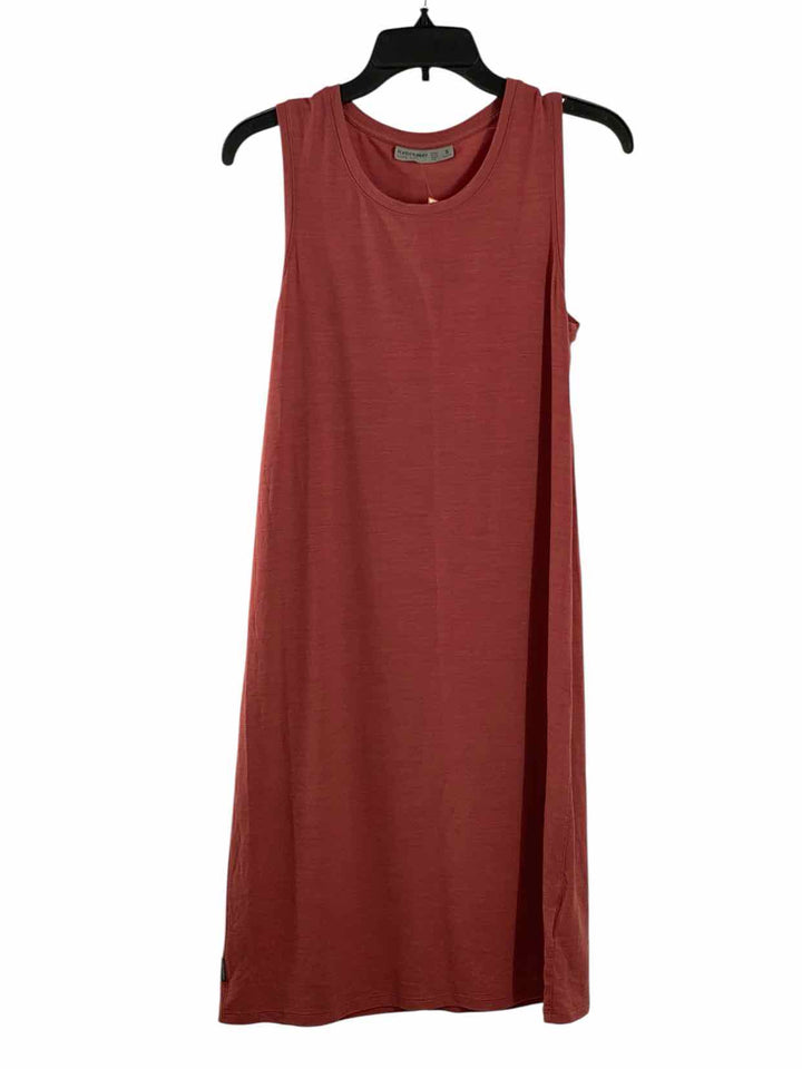 Icebreaker Size S Red Dress
