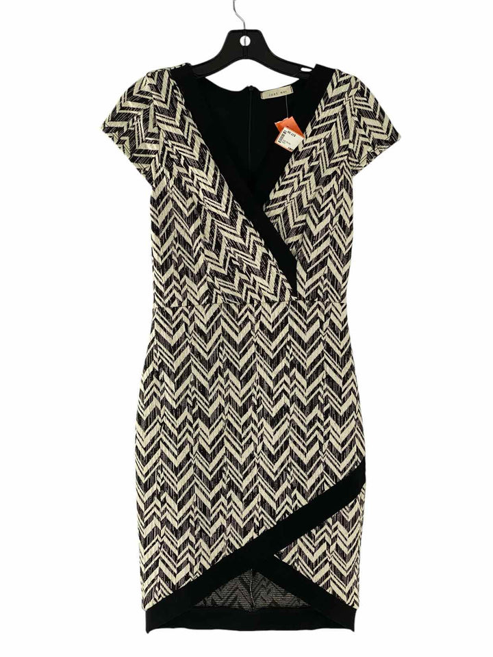 Just Me Size M Black White Print Dress