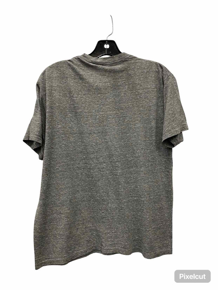 Altru Size M Gray Print T-shirt