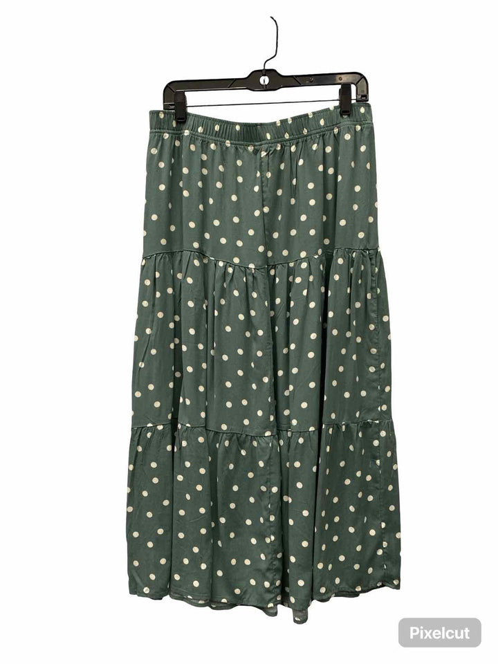 Love Tree Size L Green White Polka Dot Skirt