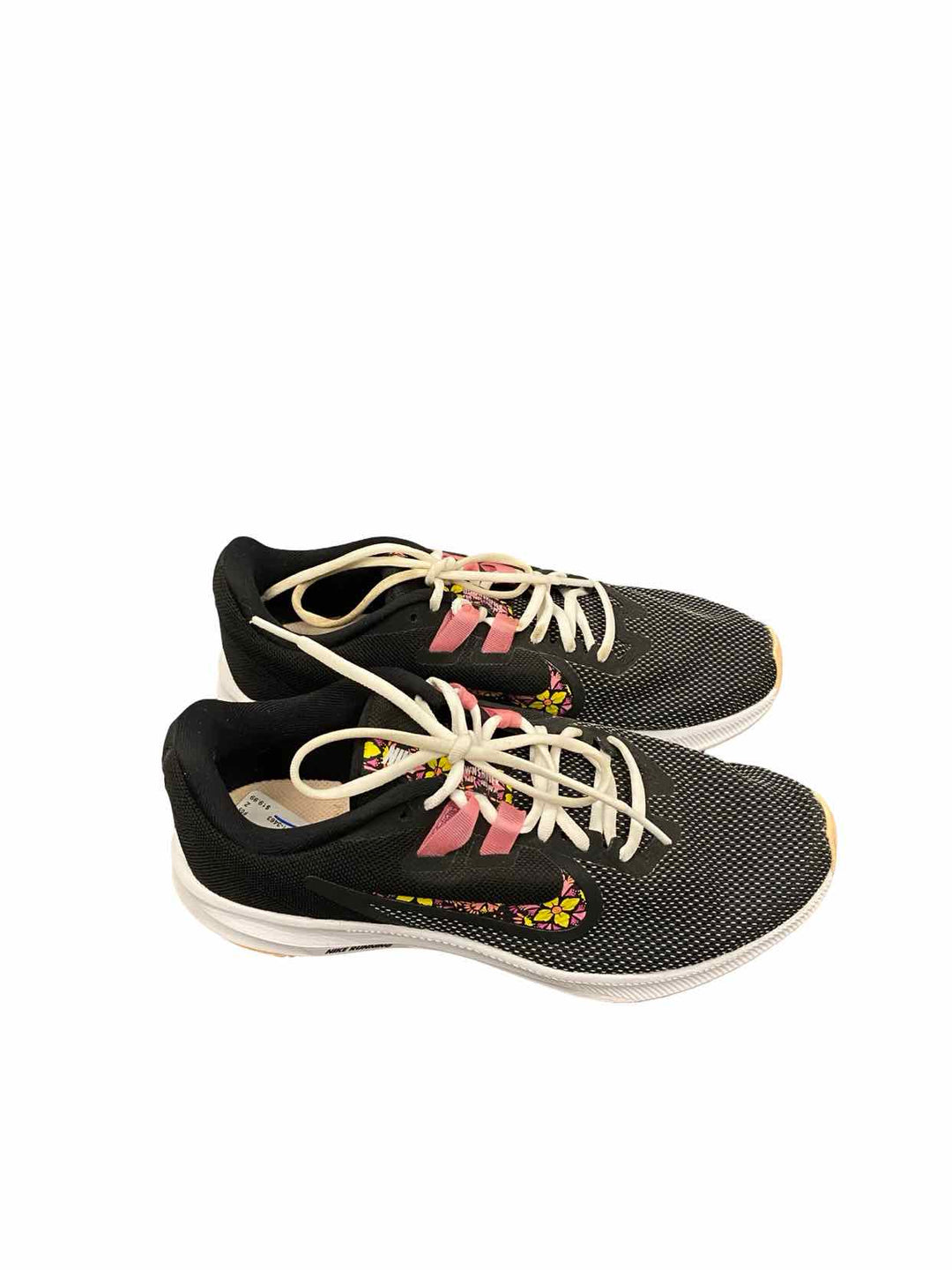 Nike Shoe Size 7.5 Black Sneakers