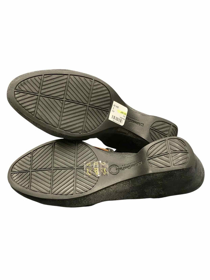 L'Amour Des Pieds Shoe Size 8.5 Gray Shimmer Leather Heeled Sandals