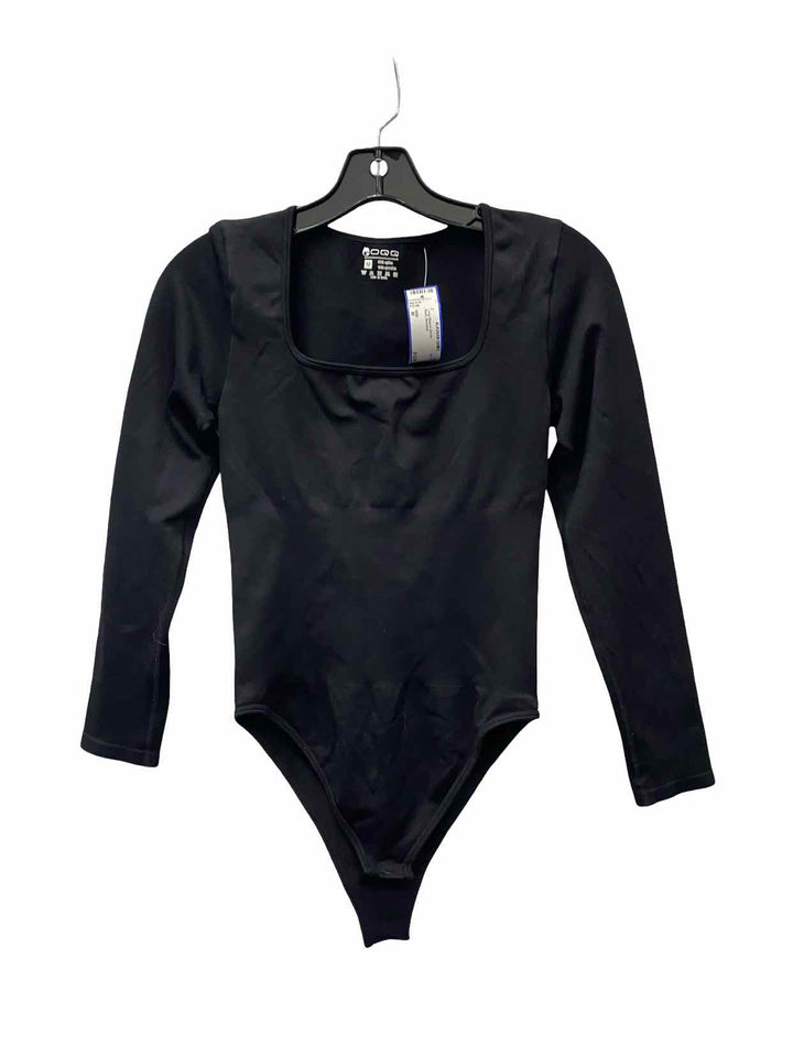 OQQ Size M Black Long Sleeve Shirts