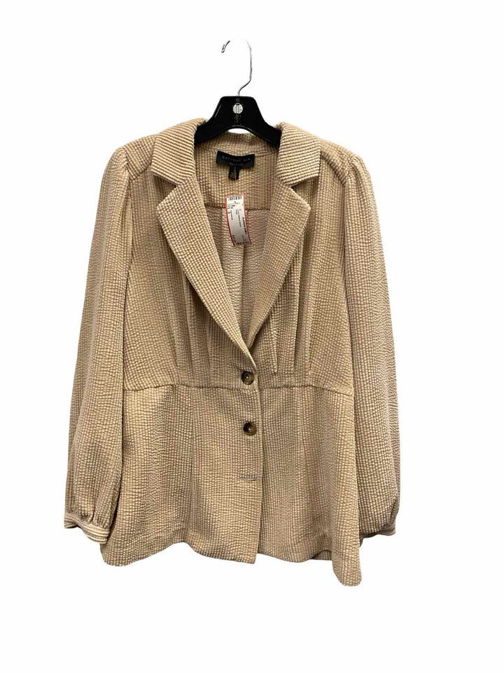 Current air Size S Beige Long Sleeve Shirts