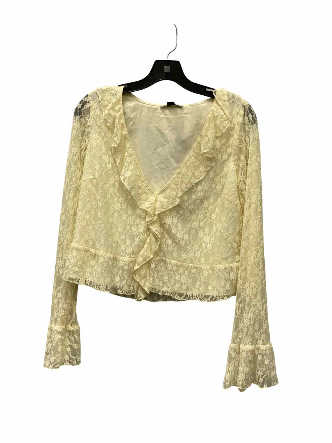 American Eagle Size M Cream Lace Long Sleeve Shirts
