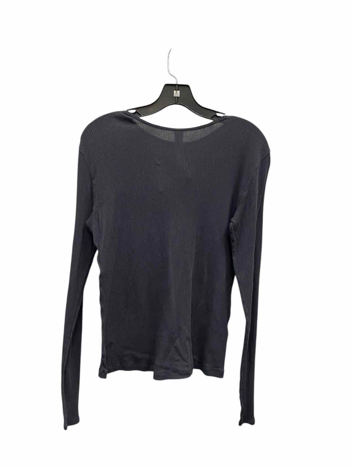 Lululemon Size XL Navy Blue Long Sleeve Shirts