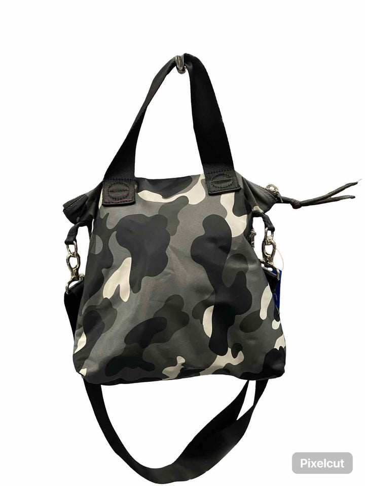 Shorty Love Grey the Amuse Purse