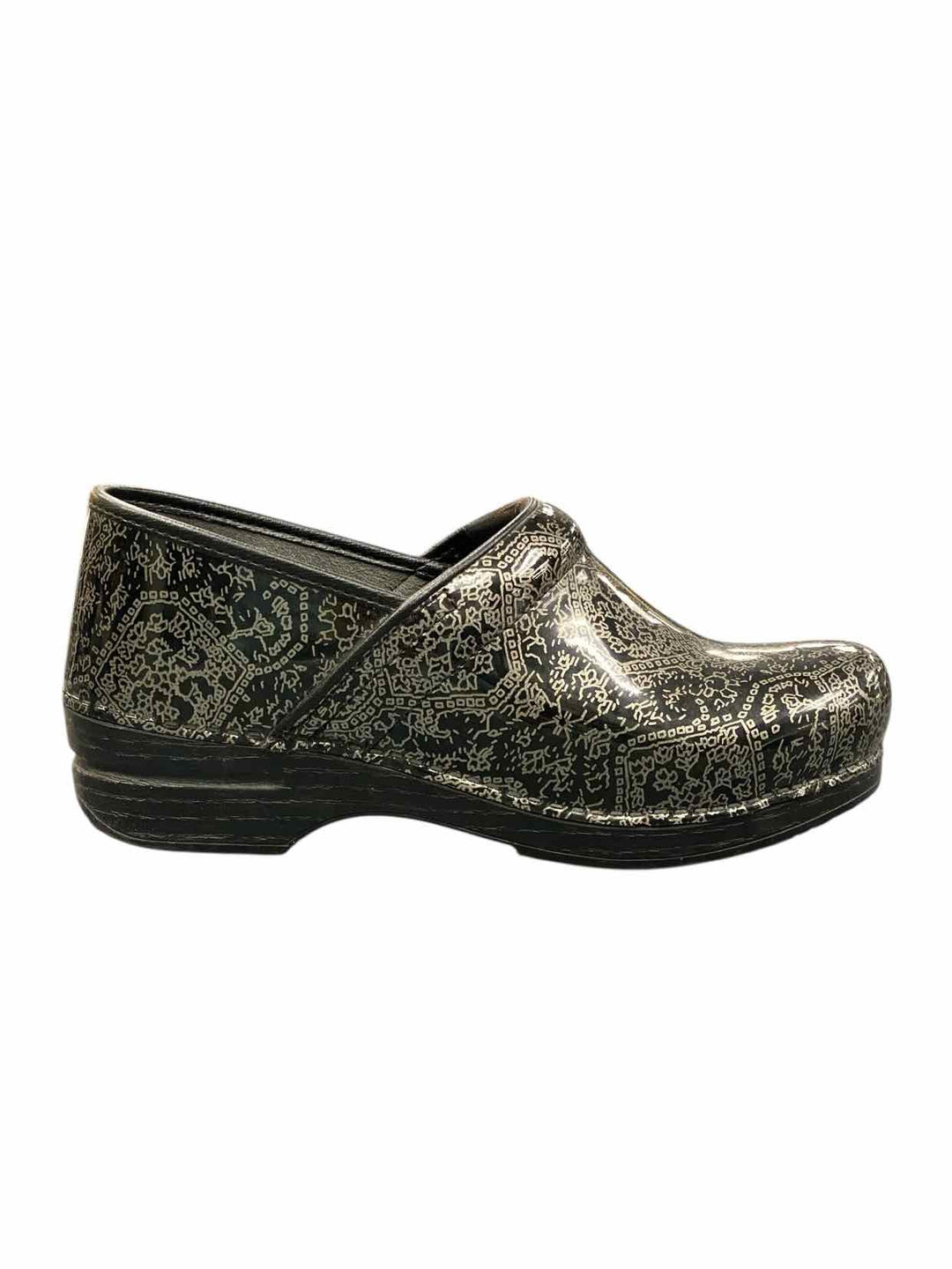 Dansko Shoe Size 40 Black Print Loafers