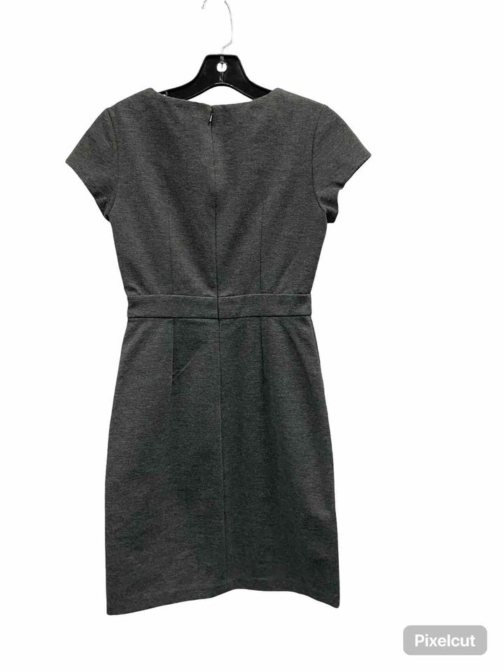 Maxandcleo Size 2 Grey Dress