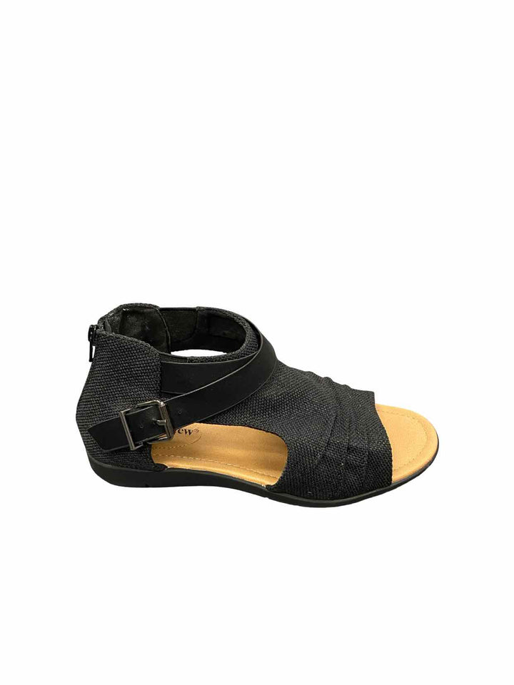 Comfort View Shoe Size 7.5 Black Sandals
