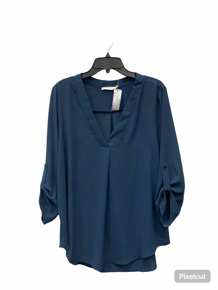 LUSH Size L Teal Long Sleeve Shirts
