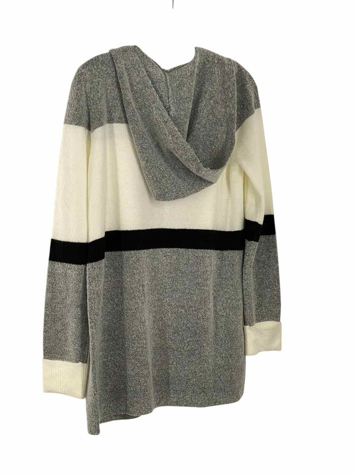 Love Ellie Size M Gray White Stripe Sweater
