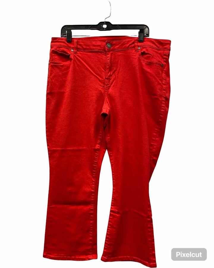 Cabi Size 16 Red Crop Jeans