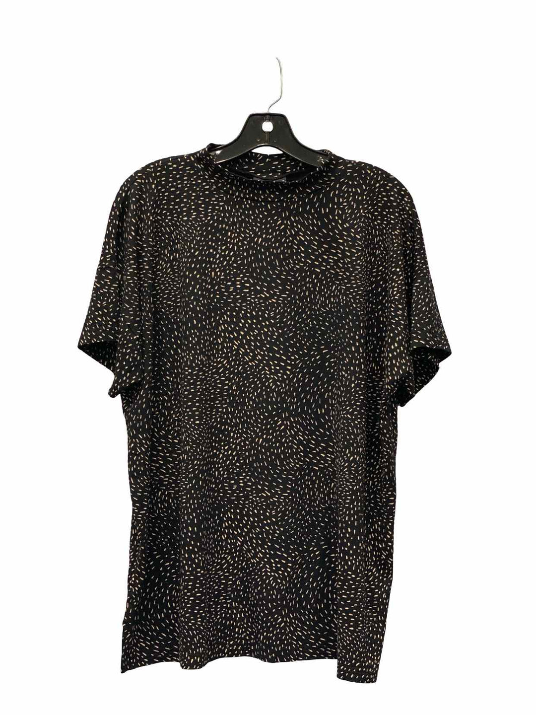 RATIA Size M Black Short Sleeve Shirts