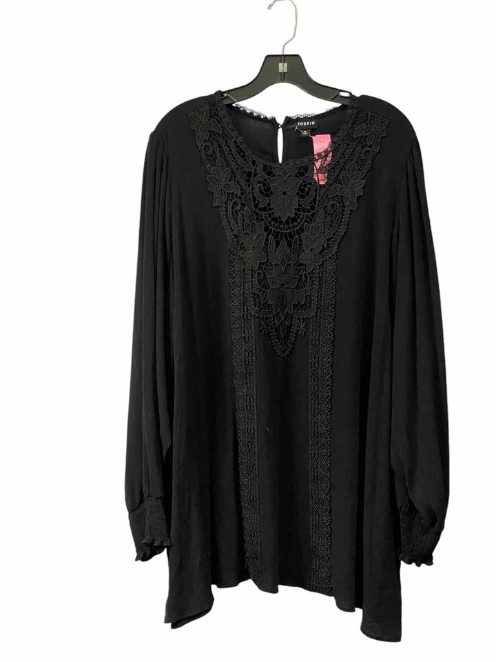 Torrid Size 5 Black Long Sleeve Shirts