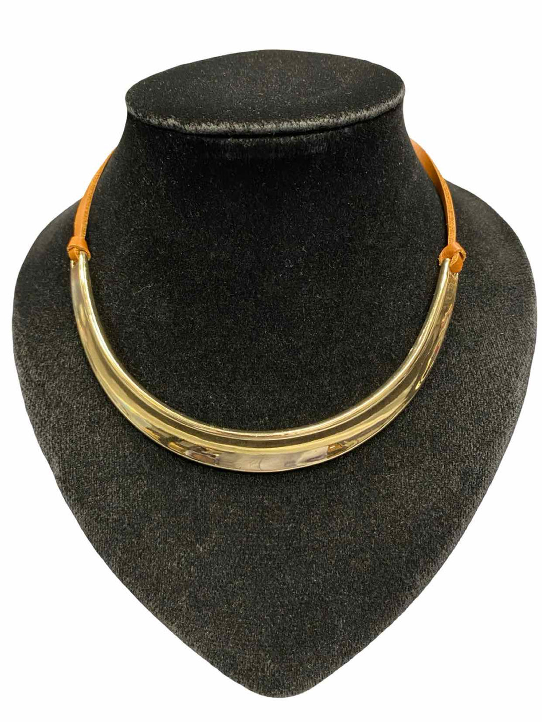 Loft Necklace