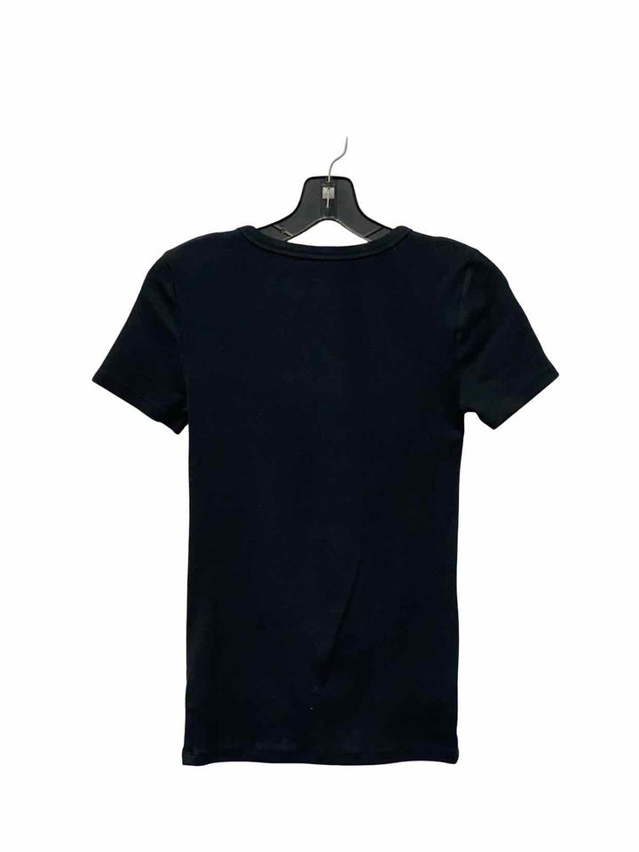Gap Size XS Black T-shirt