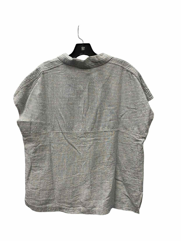 Mod Ref Size L White Grey Striped 100% cotton Short Sleeve Shirts