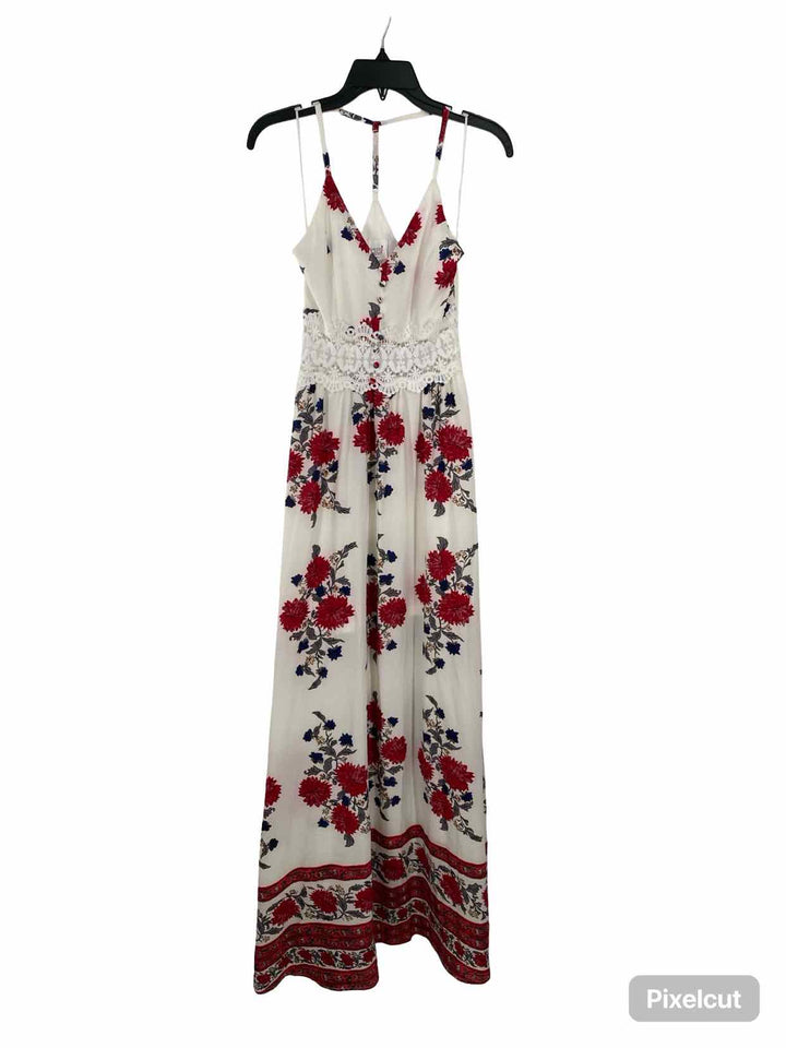 saved by the dress Size S White Red Floral Dress