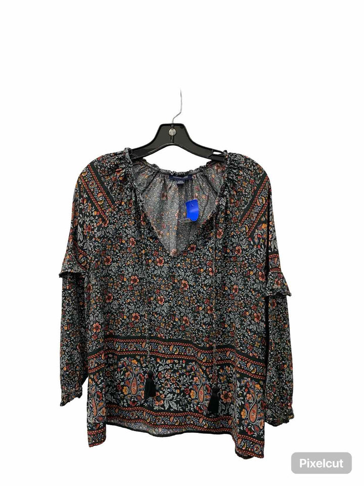 American Eagle Size L Green Print Long Sleeve Shirts