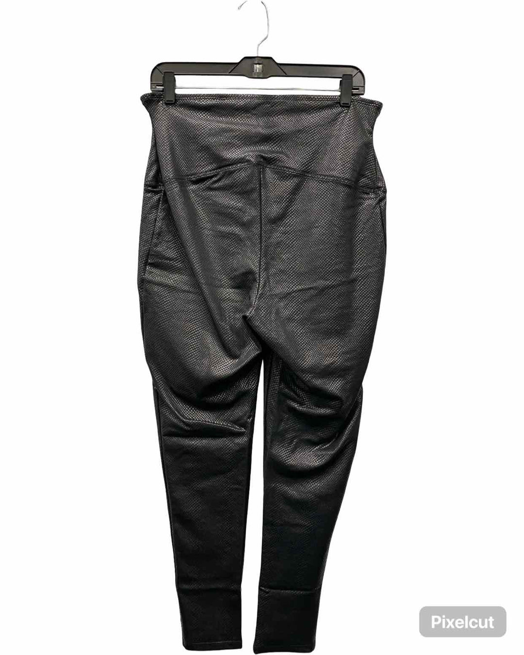 Yummie Size 1X Black Snake skin Pants