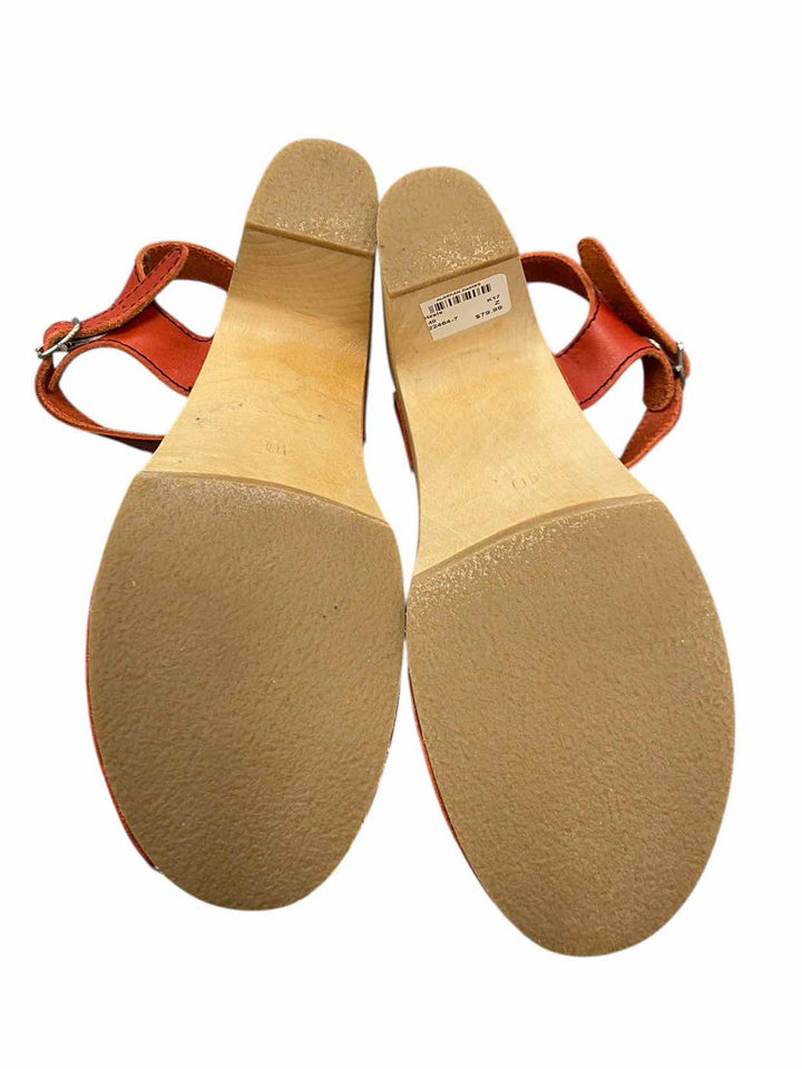 Hasbeens Shoe Size 40 Red Wood Heels