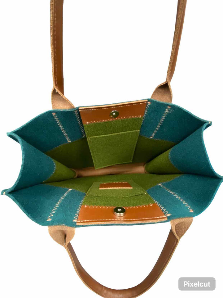Graf Lantz Green Bag