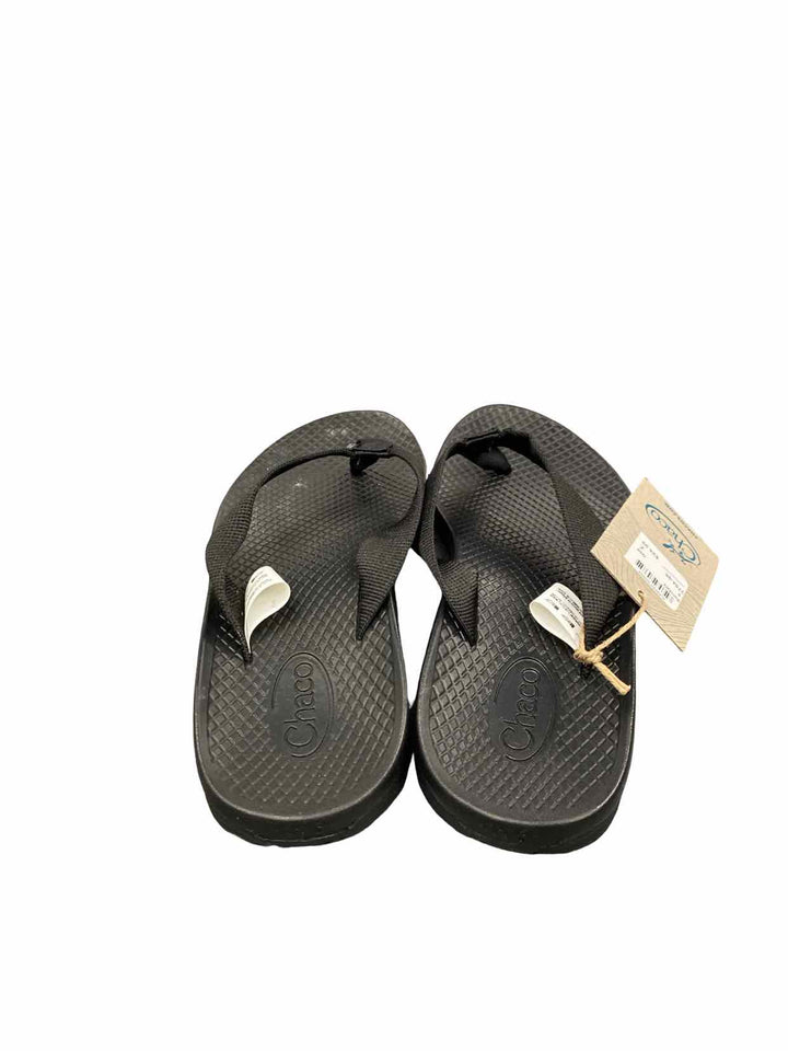 Chaco Shoe Size 6 Black NWT Classic Flip Sandals