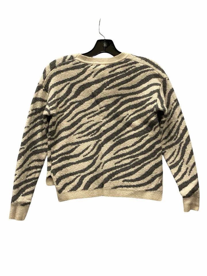 Yet Again Size XS Grey White Sweater