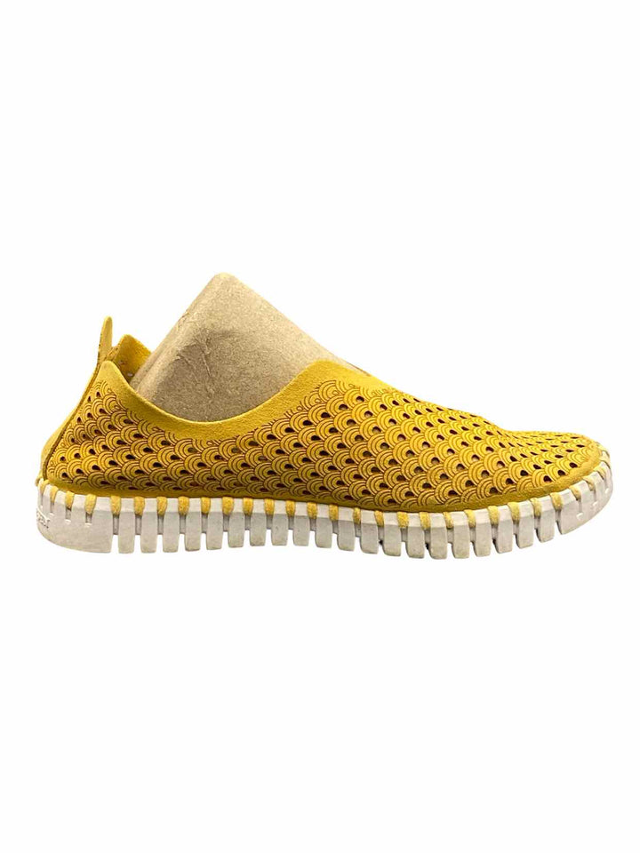 Ilse Jacobsen Shoe Size 36 Yellow Flats