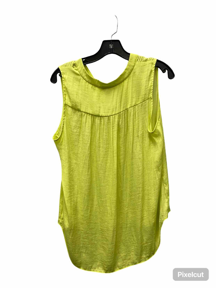 Vince Camuto Size M Green Tank Top