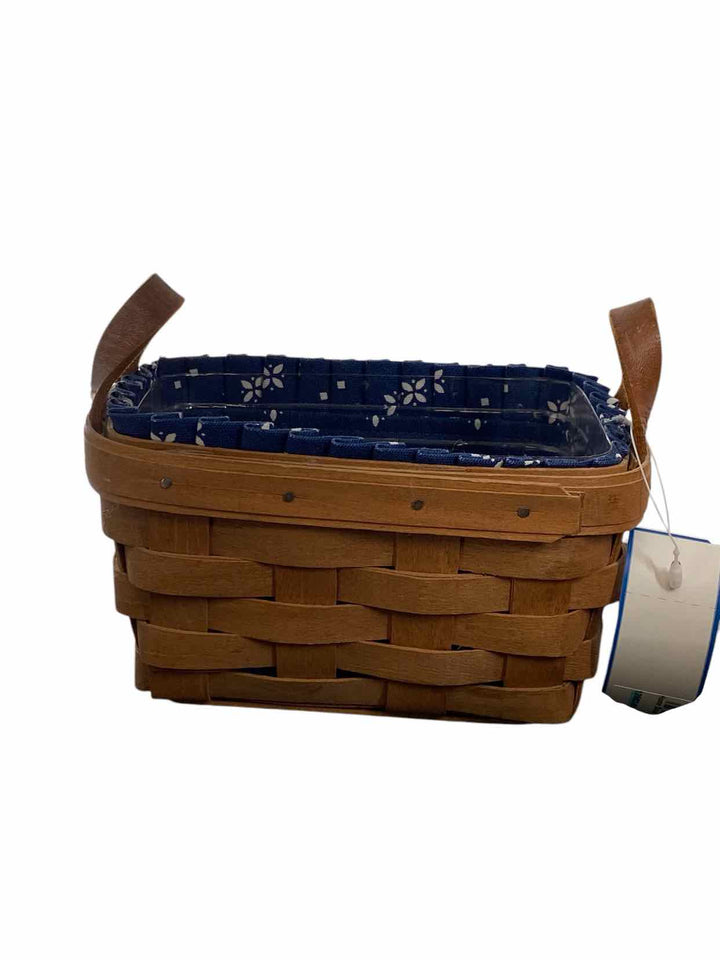 Longaberger Basket Includes Cloth & plastic liner Home Decor