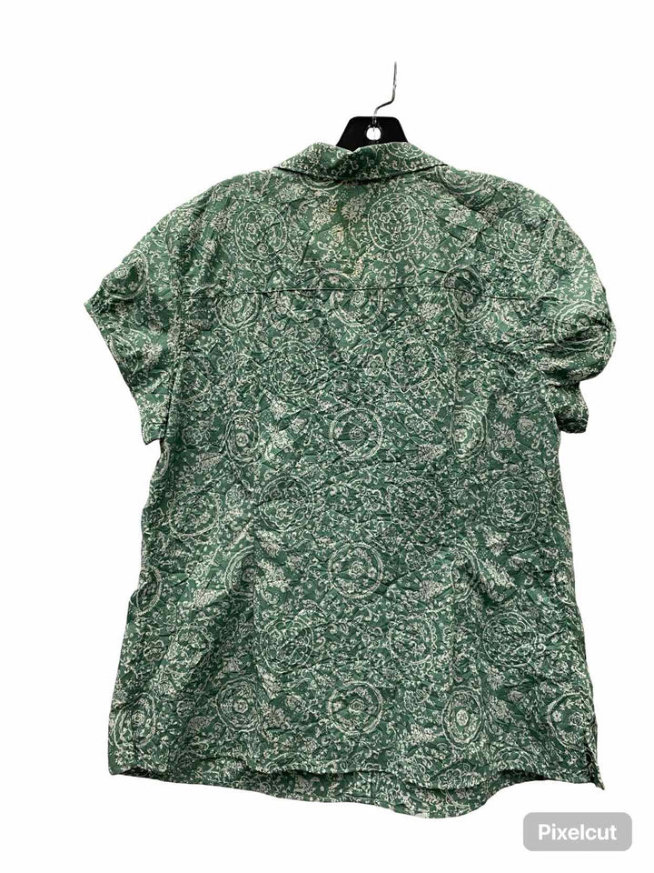 Eddie Bauer Size XL Green Print Short Sleeve Shirts