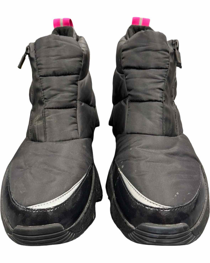 Sorel Shoe Size 11 Black Waterproof Kinetic Puffy Zip Boots(Ankle)