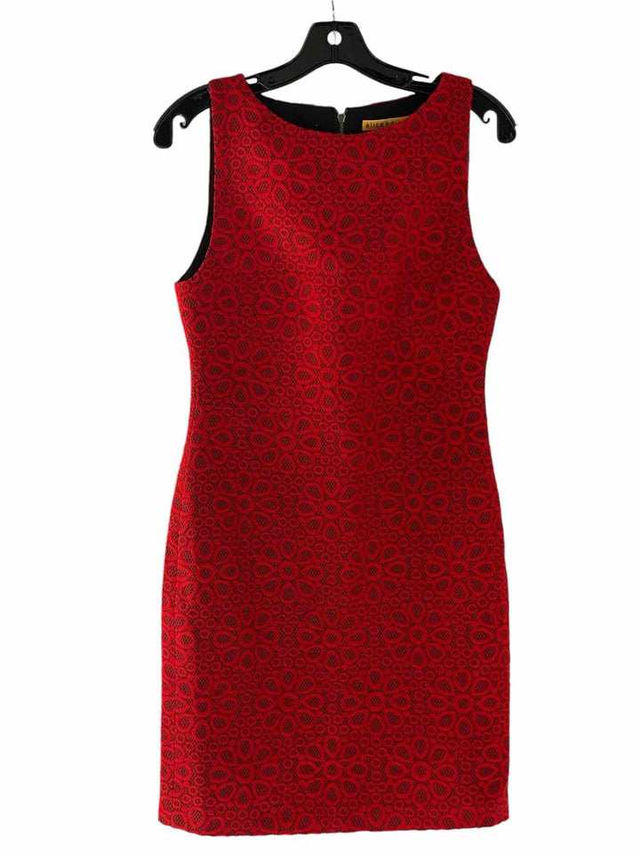 Alice & Olivia Size 6 Red Floral Dress