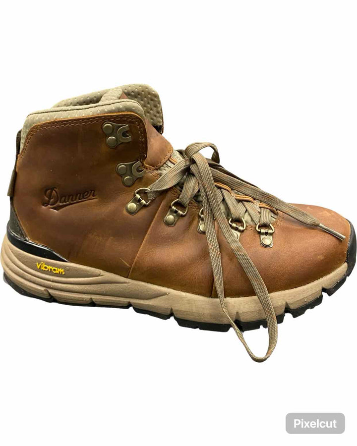 Danner Shoe Size 8 Brown Leather Mountain 600 Boots(Ankle)