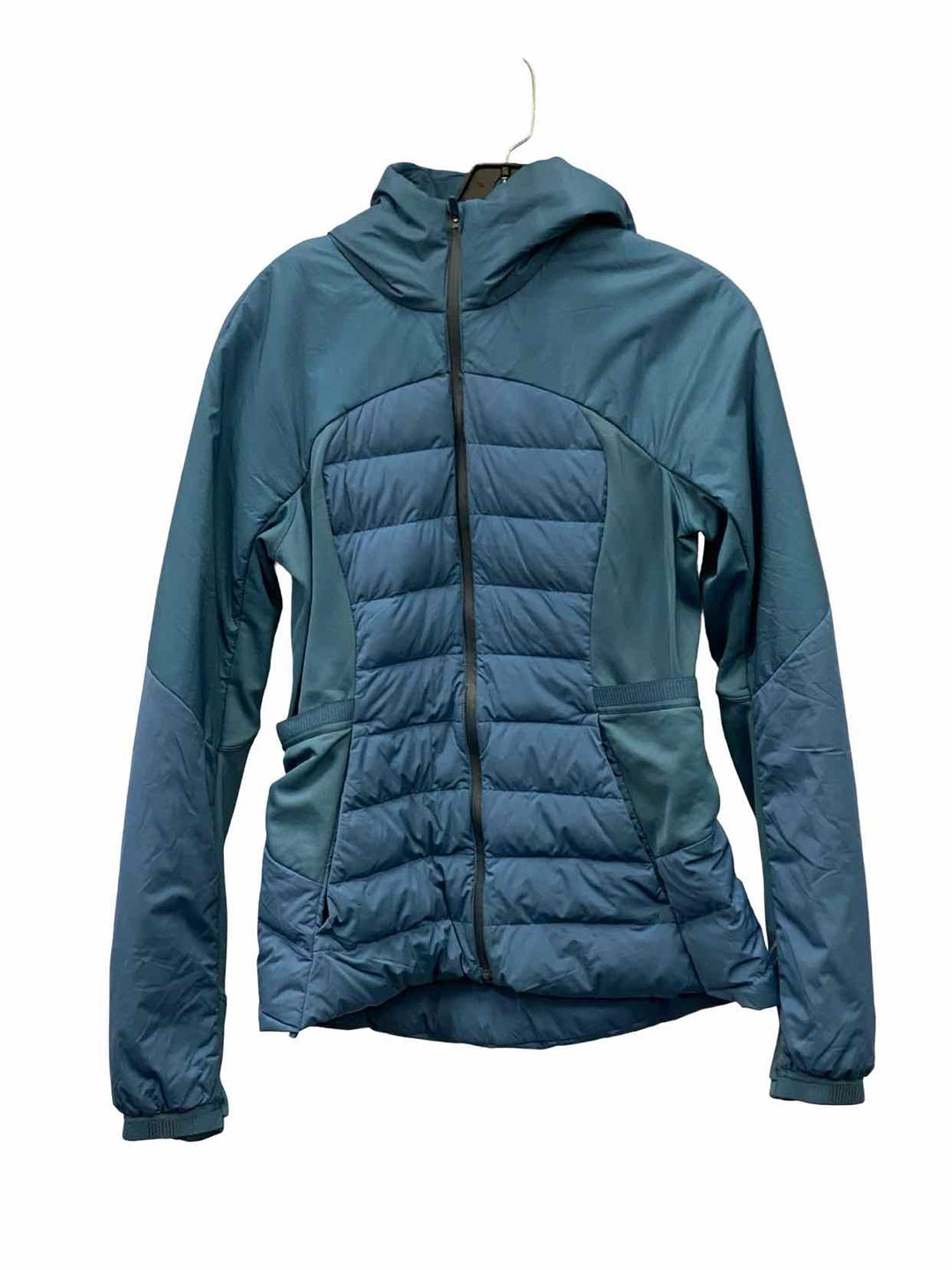 Lululemon Size 8 muted blue Jacket (Outdoor)
