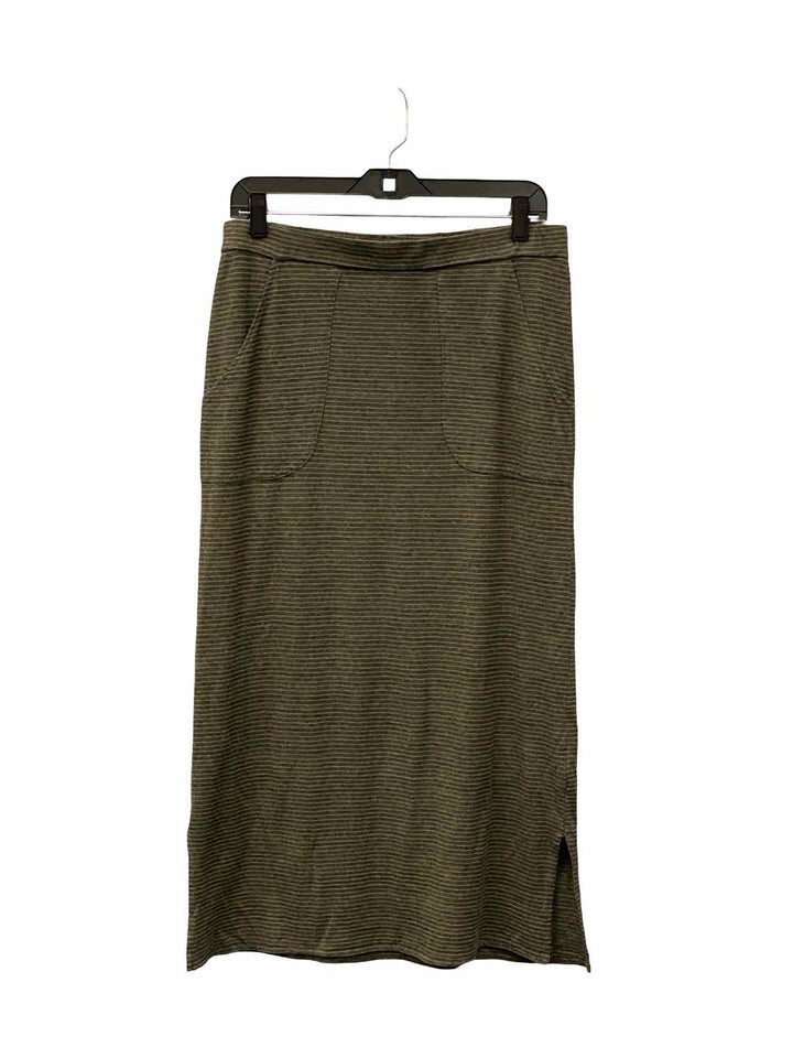 PrAna Size M Green Stripe Skirt