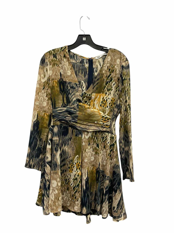 ZARA Size M Green Dress