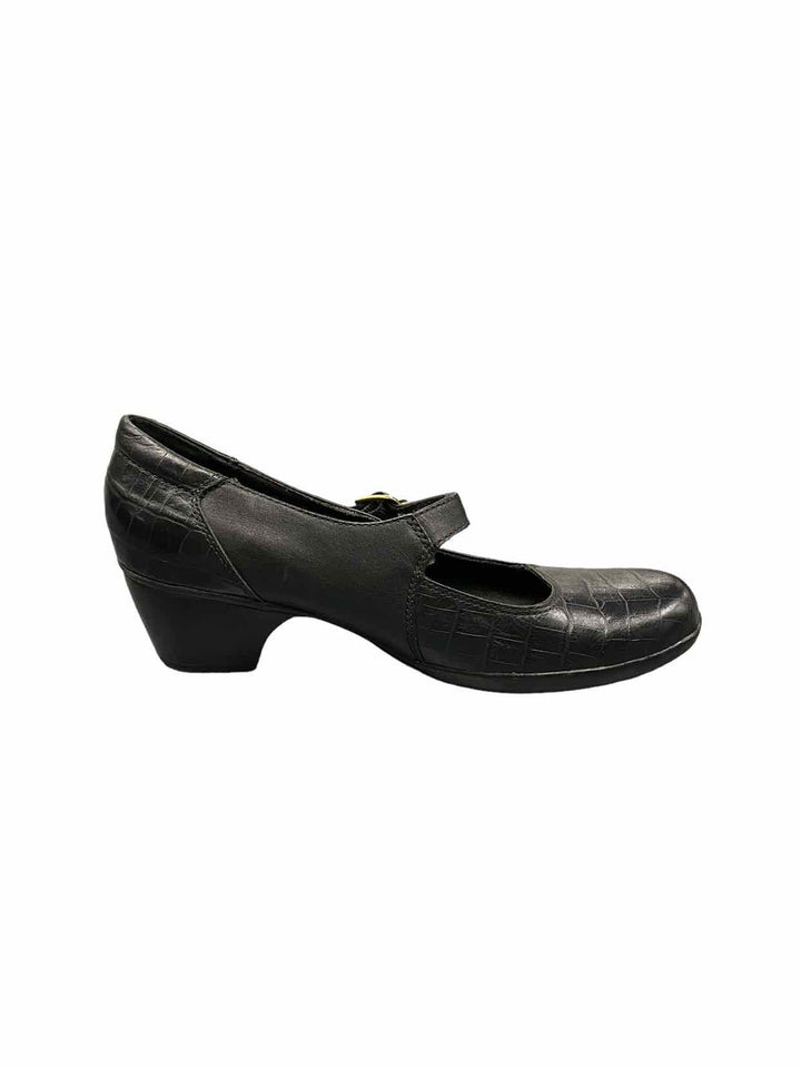 Clarks Shoe Size 11 Black Leather Heels