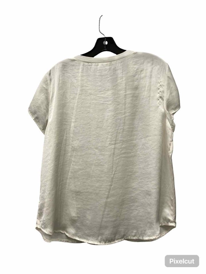 Cabi Size M White Short Sleeve Shirts