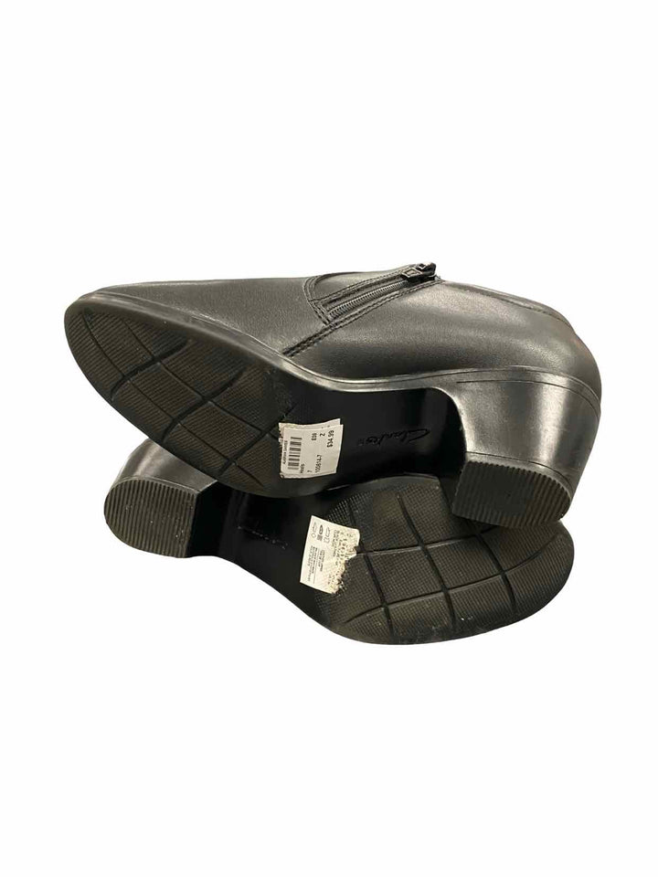 Clarks Shoe Size 7 Black Leather Emily 2 Reyna Heels