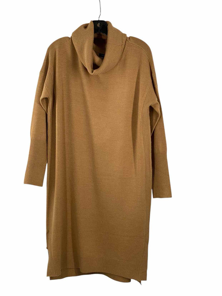 French Connection Size M Beige Dress