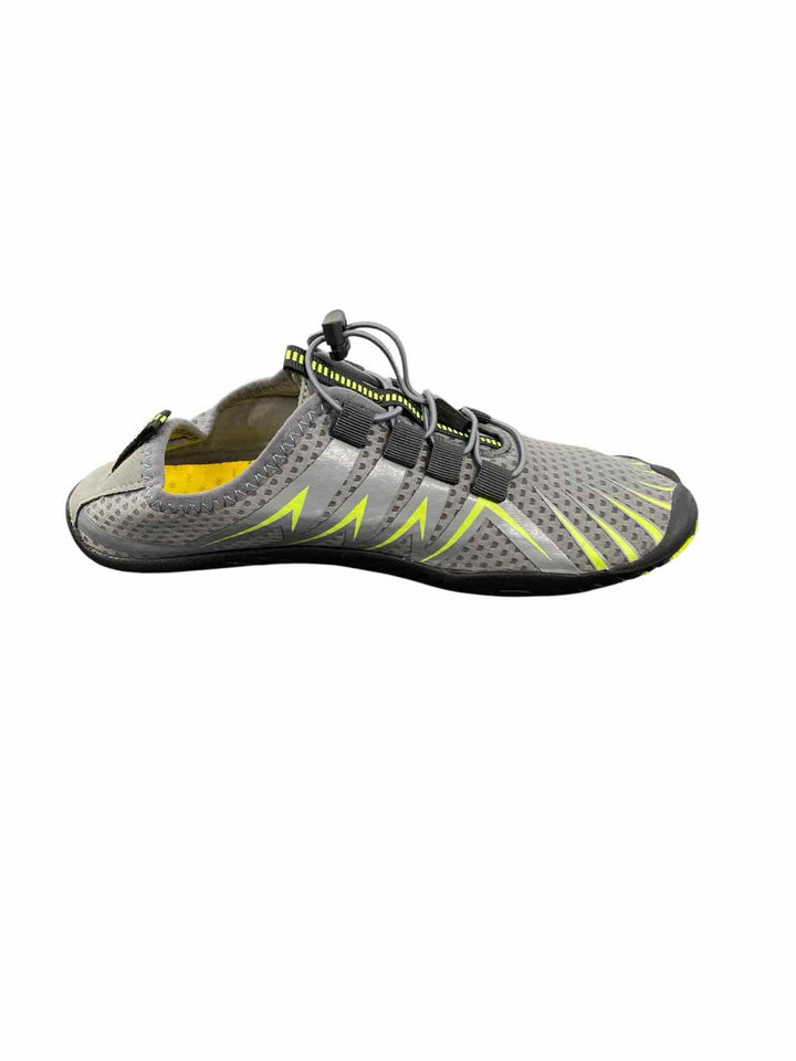 Hike Footwear Shoe Size 40 Gray Green NWT Sneakers