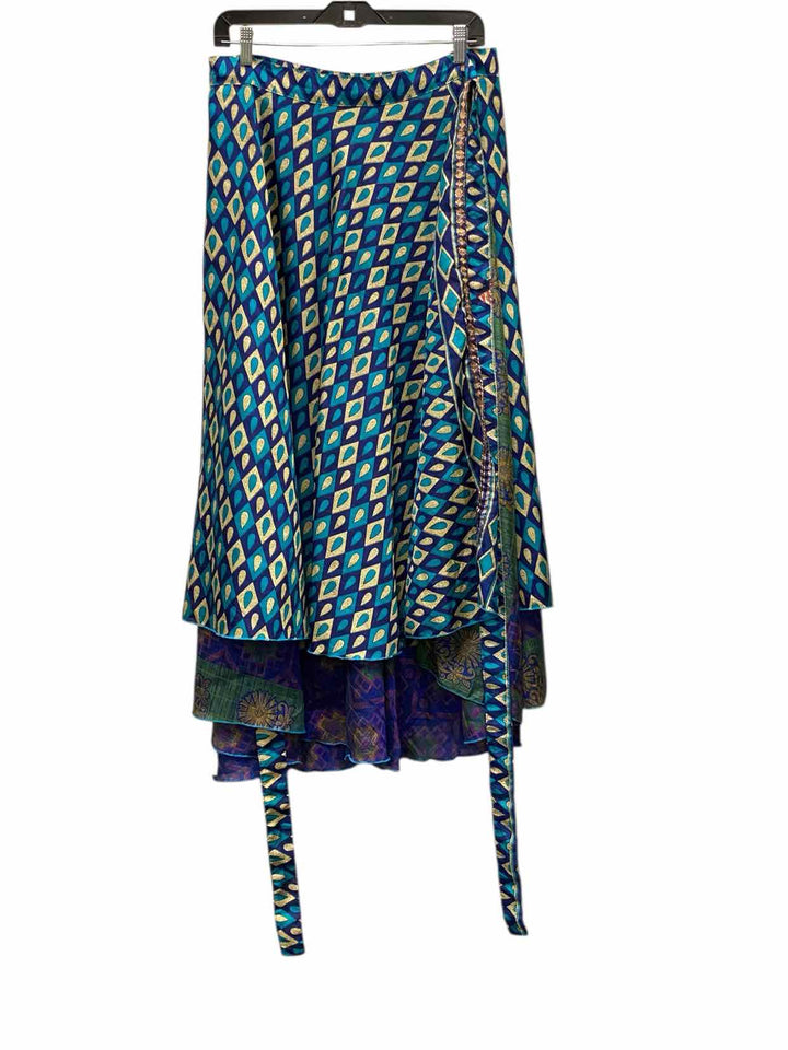 Wevez Size L Blue Skirt