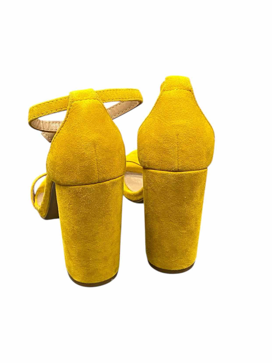 Steve Madden Shoe Size 7.5 Yellow Suede Heels